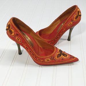 Orange Vera Cuoio Embroidered Beaded Dollhouse Heels Heels (7.5)